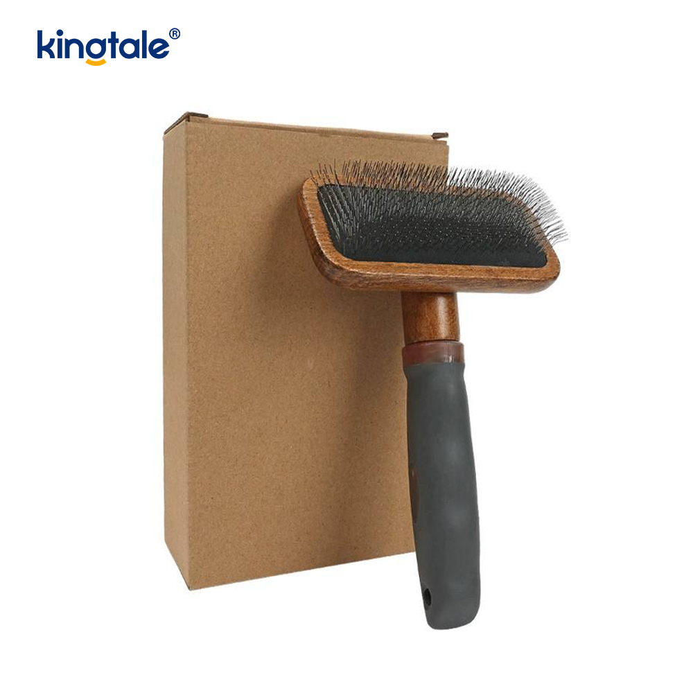 Stainless Steel Pins Beech Wood Body Ground Pet Comb