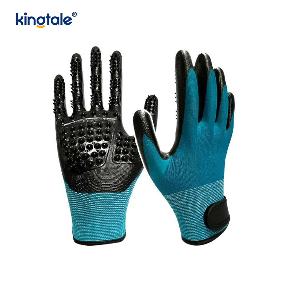 Pet Hair Remover Glove Gentle Pet Grooming Glove Brush Deshedding Glove