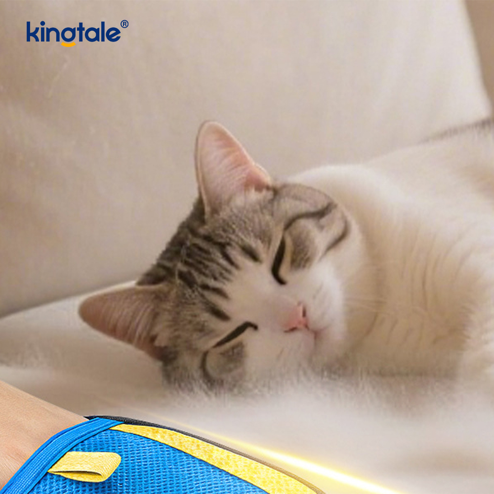 Pet Hair Removal Glove For Cats & Dogs Newly Pro Five-Finger Electrostatic Pet Hair Remover Gloves